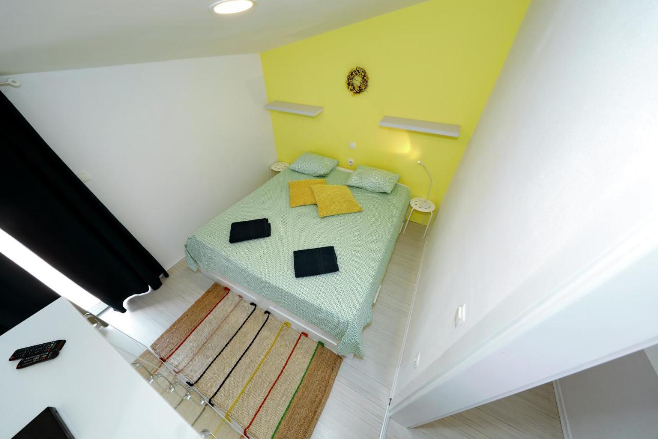 Apartment With Private Pool Sukošan Dış mekan fotoğraf